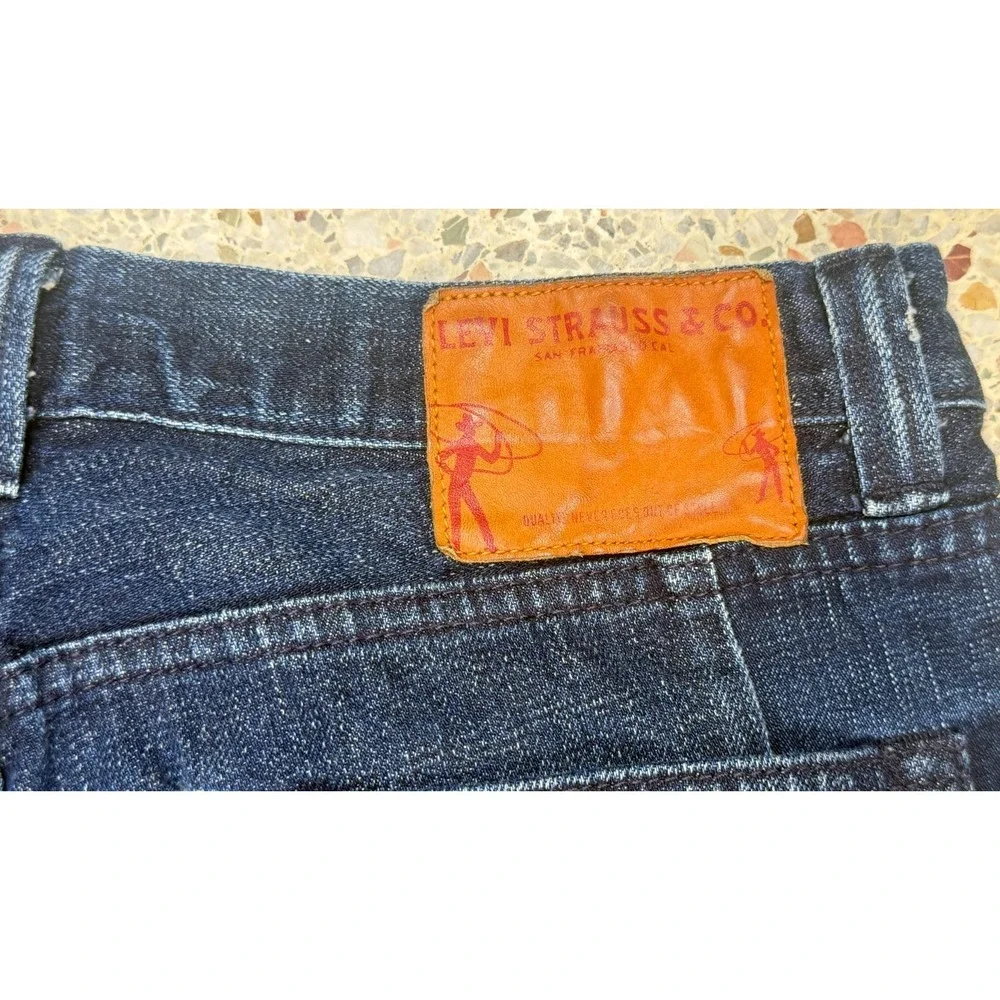 Levis levi hesher